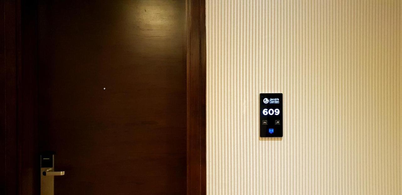 Jacob'S Garden Hotel Dubaj Zewnętrze zdjęcie