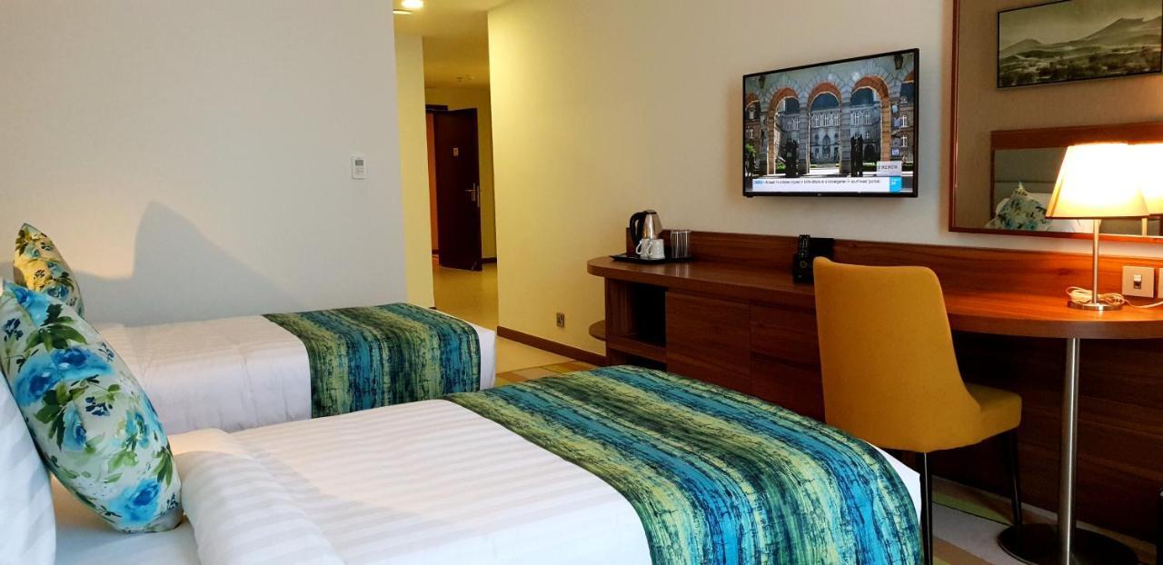 Jacob'S Garden Hotel Dubaj Zewnętrze zdjęcie